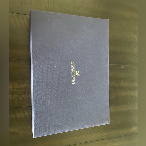 Minera picture frame Rectangular shape, Medium, Silver tone - Picture 5 of 6